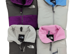 Vintage TNF Denali Fleece Jacket in Sizes S to L – 10 Pieces Available – Thrift Kings